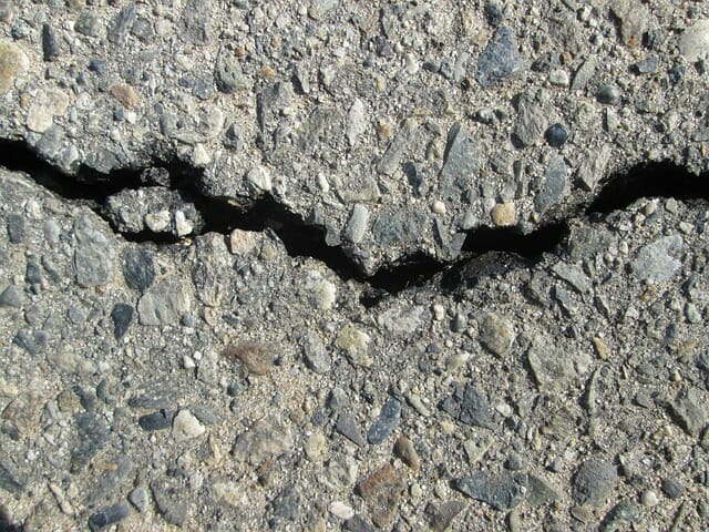pavement crack repair in Maryland